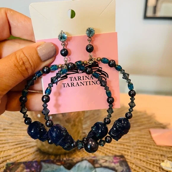 Tarina Tarantino skull rhinestone beaded large hoop earrings. Rare and Vintage🦋 - Picture 3 of 3